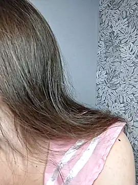 Snapshot of Olivia_OliV chatting on 06-19-26, 12:59 Olivia OliV online show from 06-19-26, 12:59