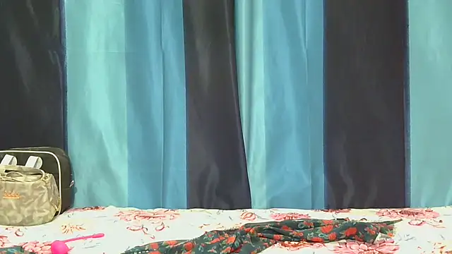 Aarti misty71 online show from 09-23-25, 04:37