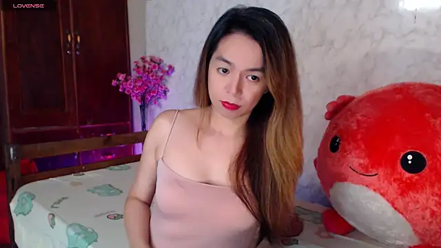 Snapshot of B0rn2Porn chatting on 12-03-25, 04:16 B0rn2Porn online show from 12-03-25, 04:16