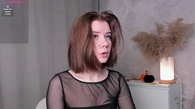 Katrina Carter online show from 10-16-25, 03:18