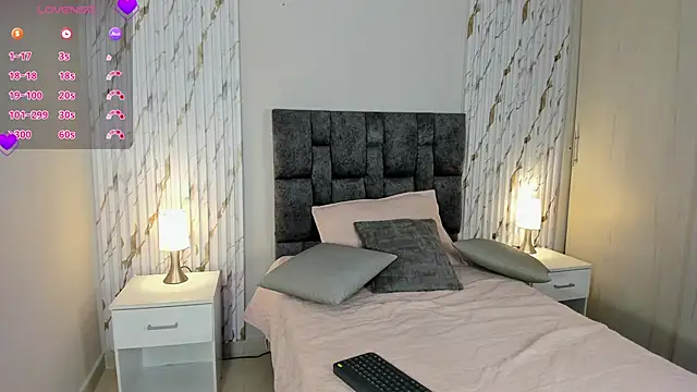 MissVioleet  online show from 02-05-26, 05:39