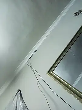 ShySexyBaddiexx online show from 10-24-25, 08:27