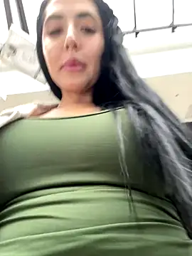 oh nina online show from 09-17-25, 08:21