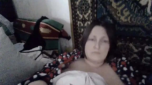 Snapshot of AllaSowinskaya chatting on 11-28-25, 09:01 AllaSowinskaya online show from 11-28-25, 09:01