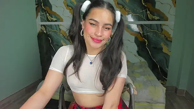 Ariadna andrade online show from 04-13-26, 11:10