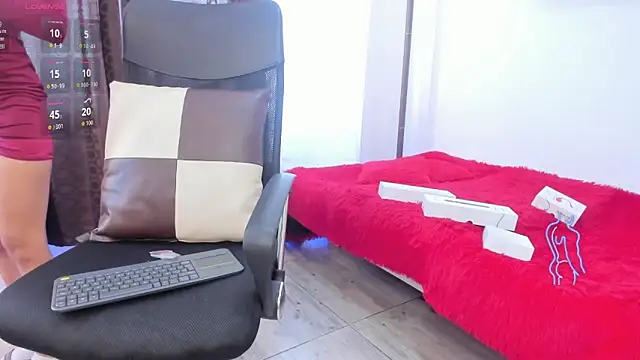 miaroberts69 online show from 03-13-26, 10:16