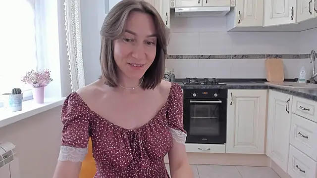 GoodGlamorGirl online show from 06-04-26, 05:24