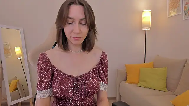 GoodGlamorGirl online show from 06-26-26, 04:39