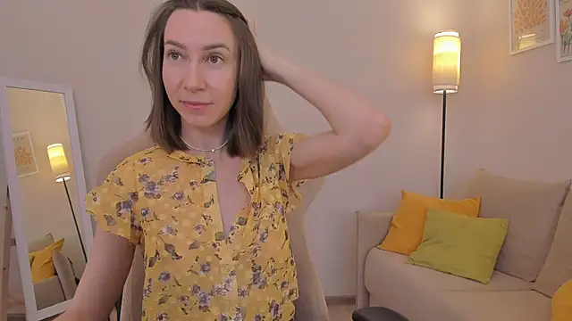 GoodGlamorGirl online show from 07-02-26, 03:56