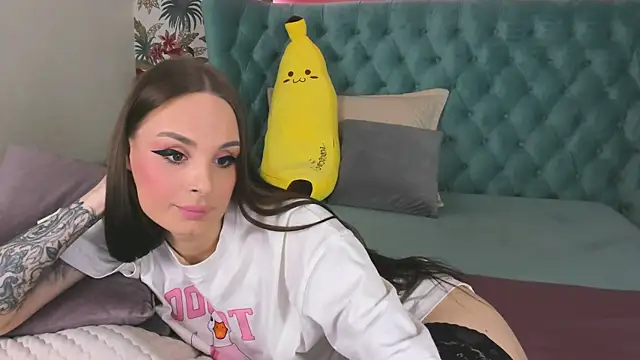 NaughtyLoryy online show from 10-29-25, 08:27