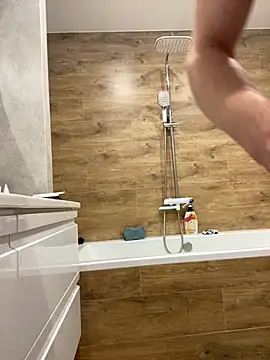 Snapshot of knyazi chatting on 10-08-25, 05:16 knyazi online show from 10-08-25, 05:16