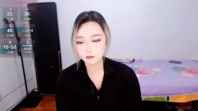 Snapshot of Stella7171 chatting on 11-19-25, 02:39 Stella7171 online show from 11-19-25, 02:39