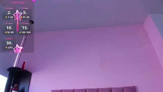Snapshot of violet_myerrs chatting on 09-23-25, 12:41 violet myerrs online show from 09-23-25, 12:41