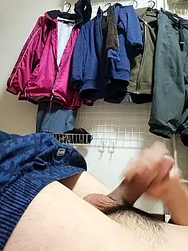 Snapshot of PIPIShoei chatting on 11-12-25, 04:18 PIPIShoei online show from 11-12-25, 04:18