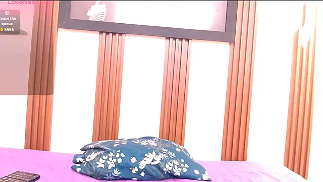 kimberly18cute online show from 11-22-25, 01:15