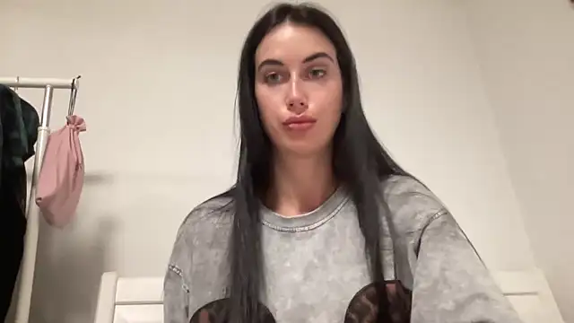 Talyo19 online show from 09-22-25, 04:42