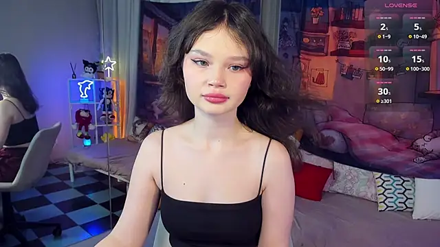 EmilyChaves online show from 12-16-25, 06:07