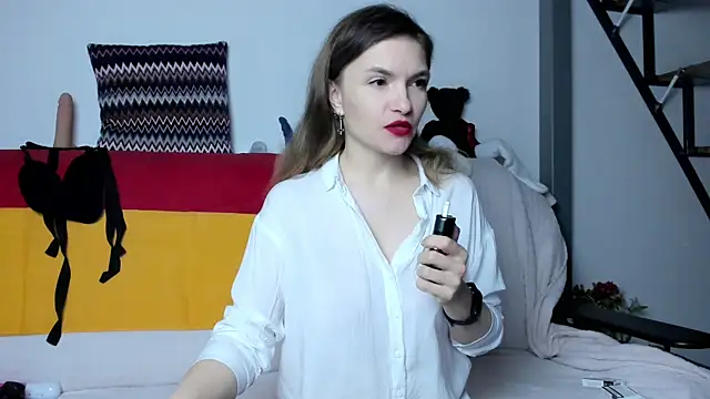 Katherine Twilight online show from 02-07-25, 03:19