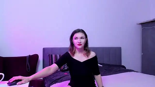 Katherine Twilight online show from 11-06-25, 03:46