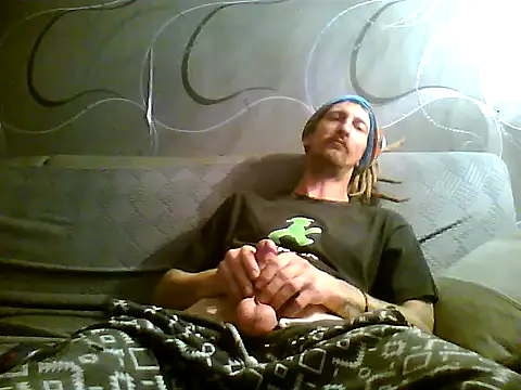 Snapshot of KokosMartin chatting on 09-09-25, 08:30 KokosMartin online show from 09-09-25, 08:30