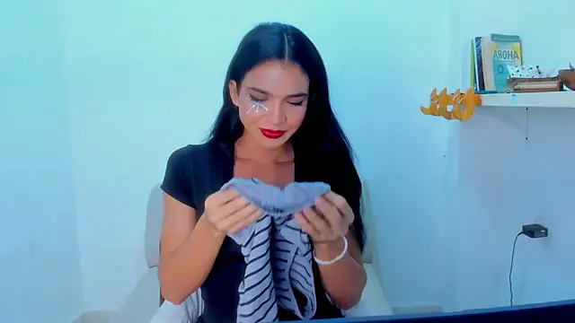 Snapshot of ISA_BELLA_VZL chatting on 04-30-26, 11:31 ISA BELLA VZL online show from 04-30-26, 11:31