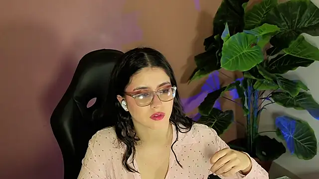 LiLLiAnderson online show from 09-09-25, 11:43