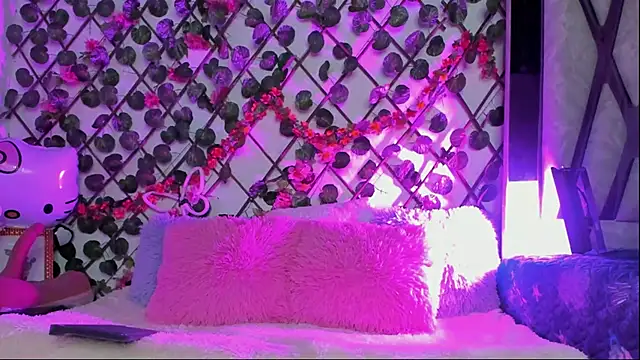 isabel jaames online show from 04-04-26, 04:37