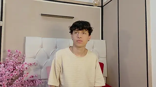 Axel  Evans online show from 10-27-25, 12:09