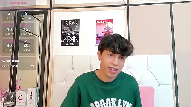 Axel  Evans online show from 11-04-25, 12:37