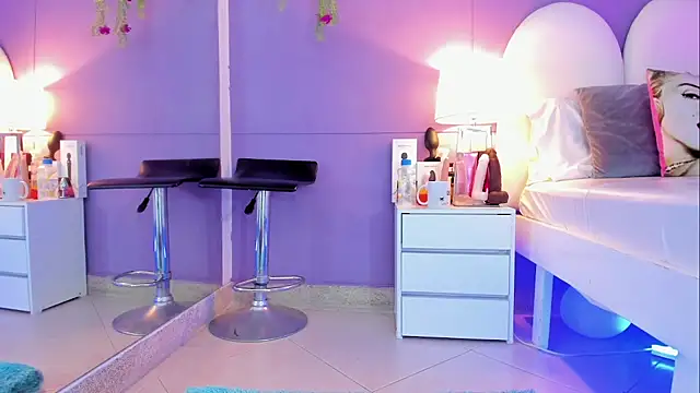 my aleja  online show from 11-11-25, 12:38