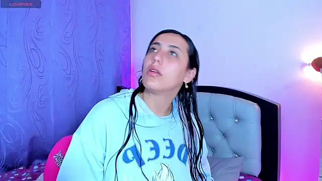 my aleja  online show from 04-07-26, 08:59