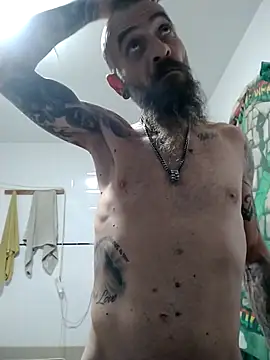 Snapshot of Zk1980 chatting on 12-17-25, 09:43 Zk1980 online show from 12-17-25, 09:43