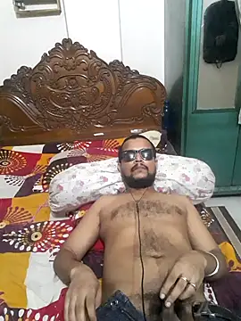 Snapshot of bhaijaan66 chatting on 09-27-25, 10:26 bhaijaan66 online show from 09-27-25, 10:26