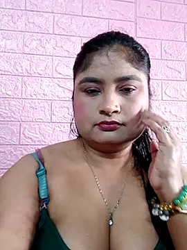 hornyriyanka online show from 04-08-26, 02:33