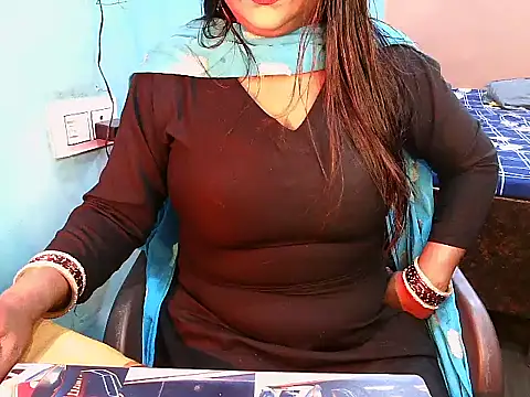PREETI BABY online show from 03-16-26, 06:50