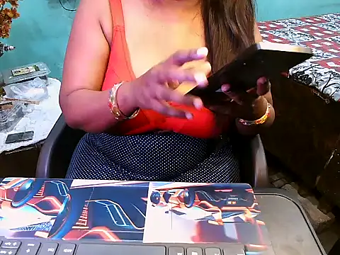 PREETI BABY online show from 04-15-26, 04:36