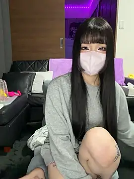 Snapshot of Nano-xxx chatting on 05-20-26, 06:47 Nano-xxx online show from 05-20-26, 06:47