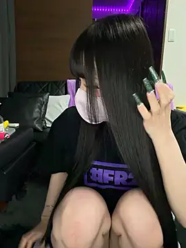 Snapshot of Nano-xxx chatting on 06-08-26, 06:52 Nano-xxx online show from 06-08-26, 06:52