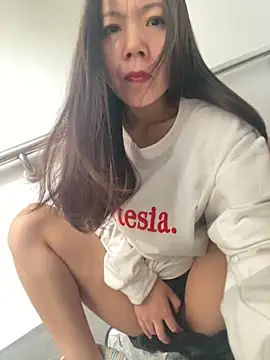 xinmeng-000 online show from 04-12-26, 09:03