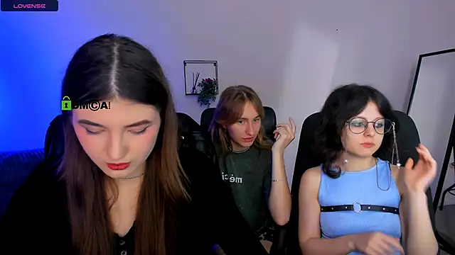 Snapshot of lissa_night chatting on 09-21-25, 02:08 lissa night online show from 09-21-25, 02:08