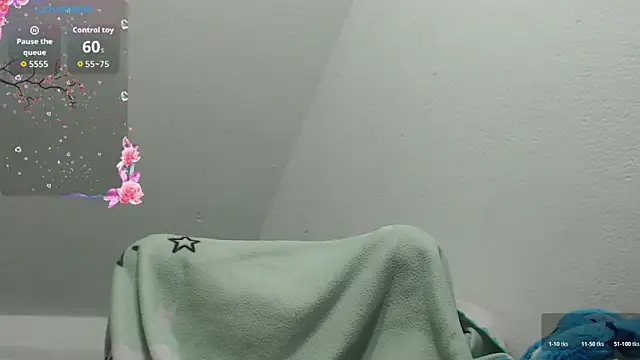 Lily Jone7 online show from 11-06-25, 04:19