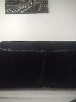 Snapshot of BlackPanttera chatting on 10-31-25, 11:44 BlackPanttera online show from 10-31-25, 11:44