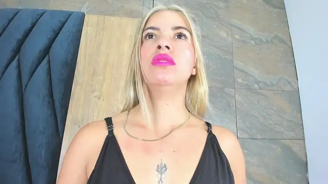 Barbiie 98 online show from 10-26-25, 02:01