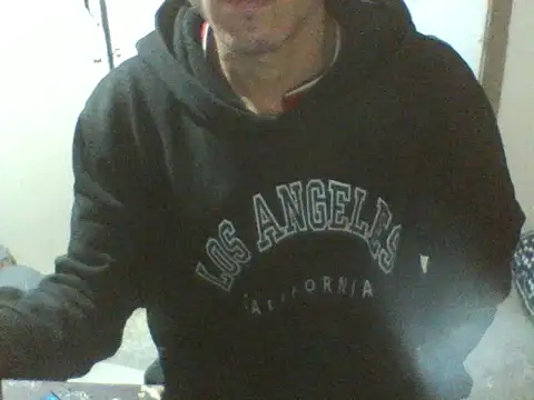 Snapshot of Lunaty00 chatting on 02-05-26, 10:31 Lunaty00 online show from 02-05-26, 10:31