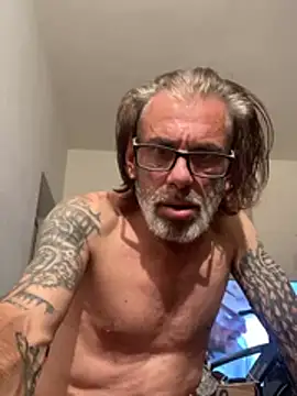 crisfootlicker online show from 07-02-26, 04:13