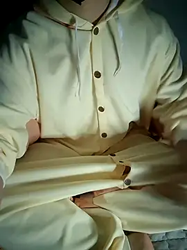 111owo111 online show from 02-28-26, 09:21