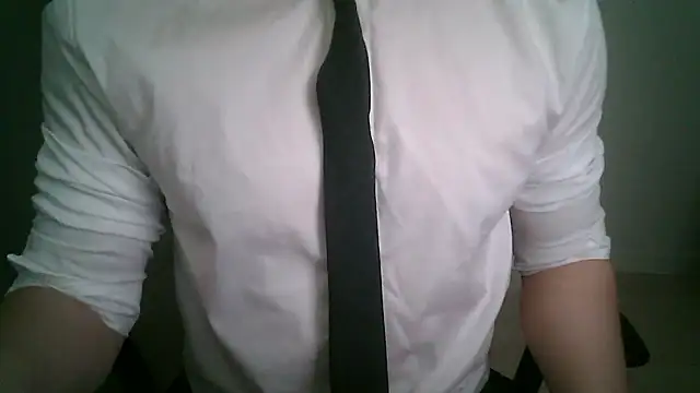 111owo111 online show from 04-20-26, 12:19