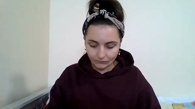 DInaraXRose online show from 10-13-25, 09:53