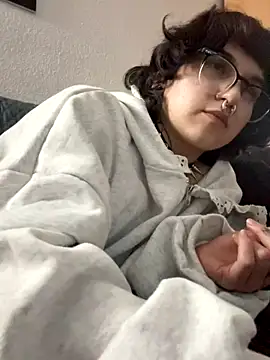 Snapshot of whitebunny88 chatting on 10-30-25, 02:46 whitebunny88 online show from 10-30-25, 02:46