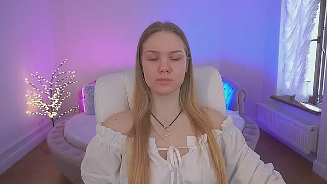 CelesteNoir online show from 03-04-26, 07:36